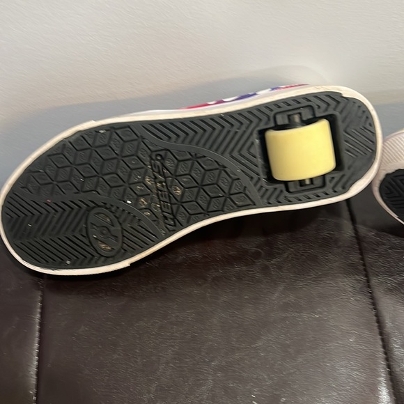 Kids Heelys size 3 - Picture 4 of 5